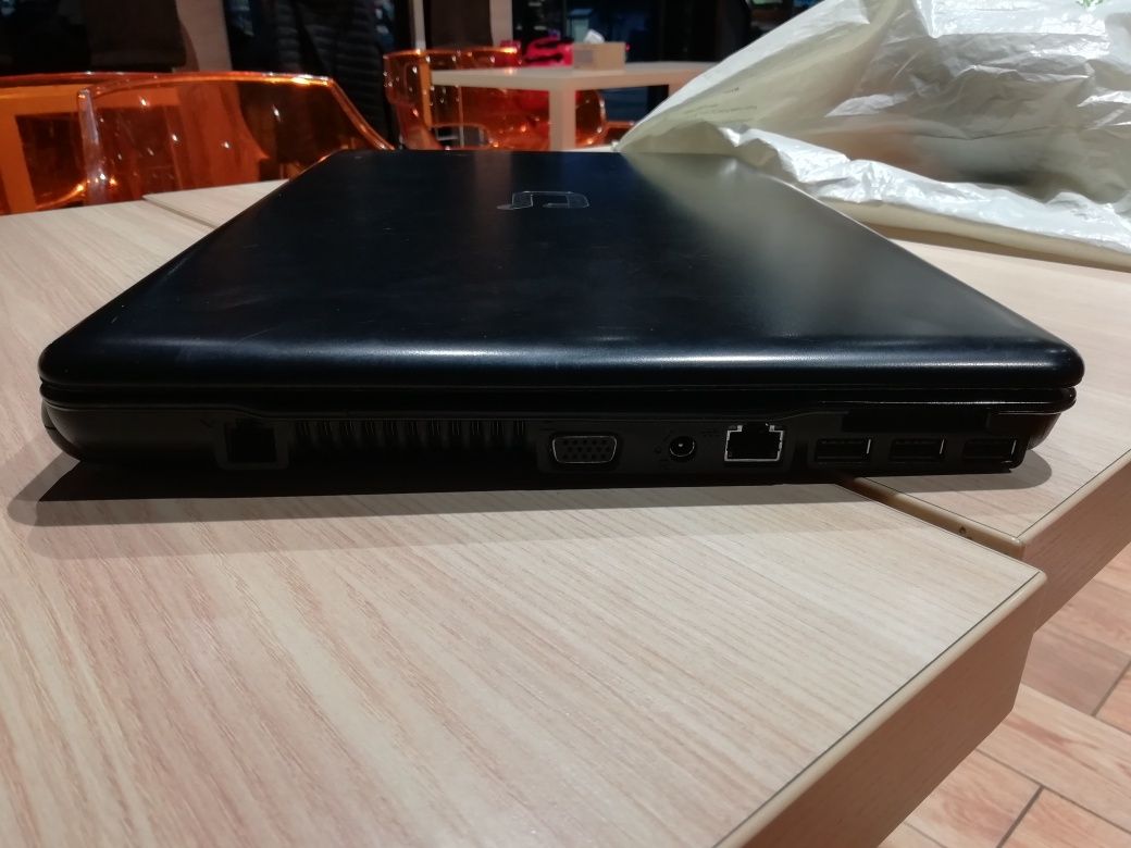 Ноутбук Compaq 610