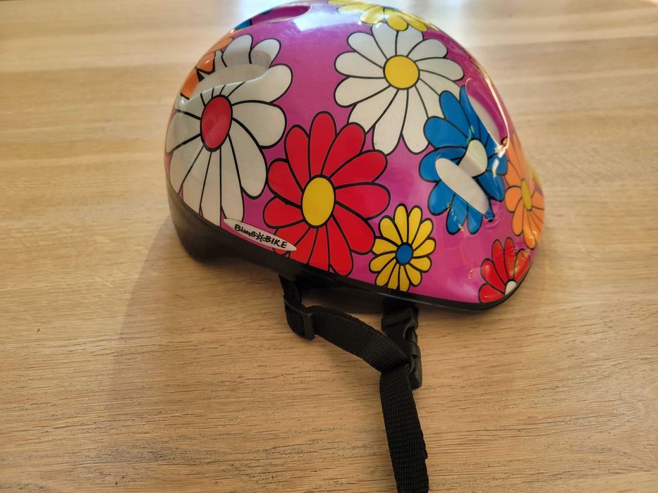 Kask rowerowy Bimbo Bike roz. M 53-54 cm plus ochraniacze