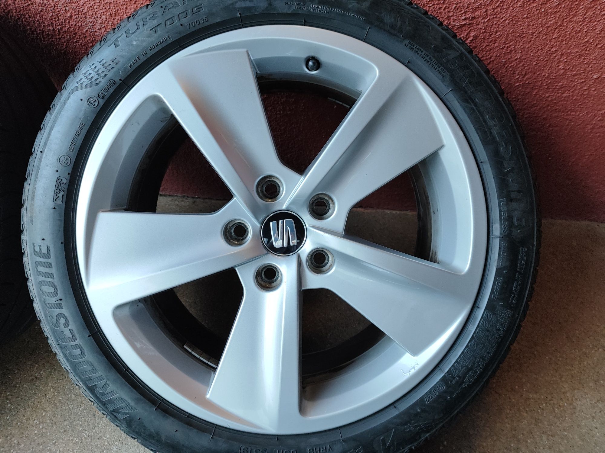 Alufelgi Seat 5x112 koła letnie 225/45/17 Alu felgi