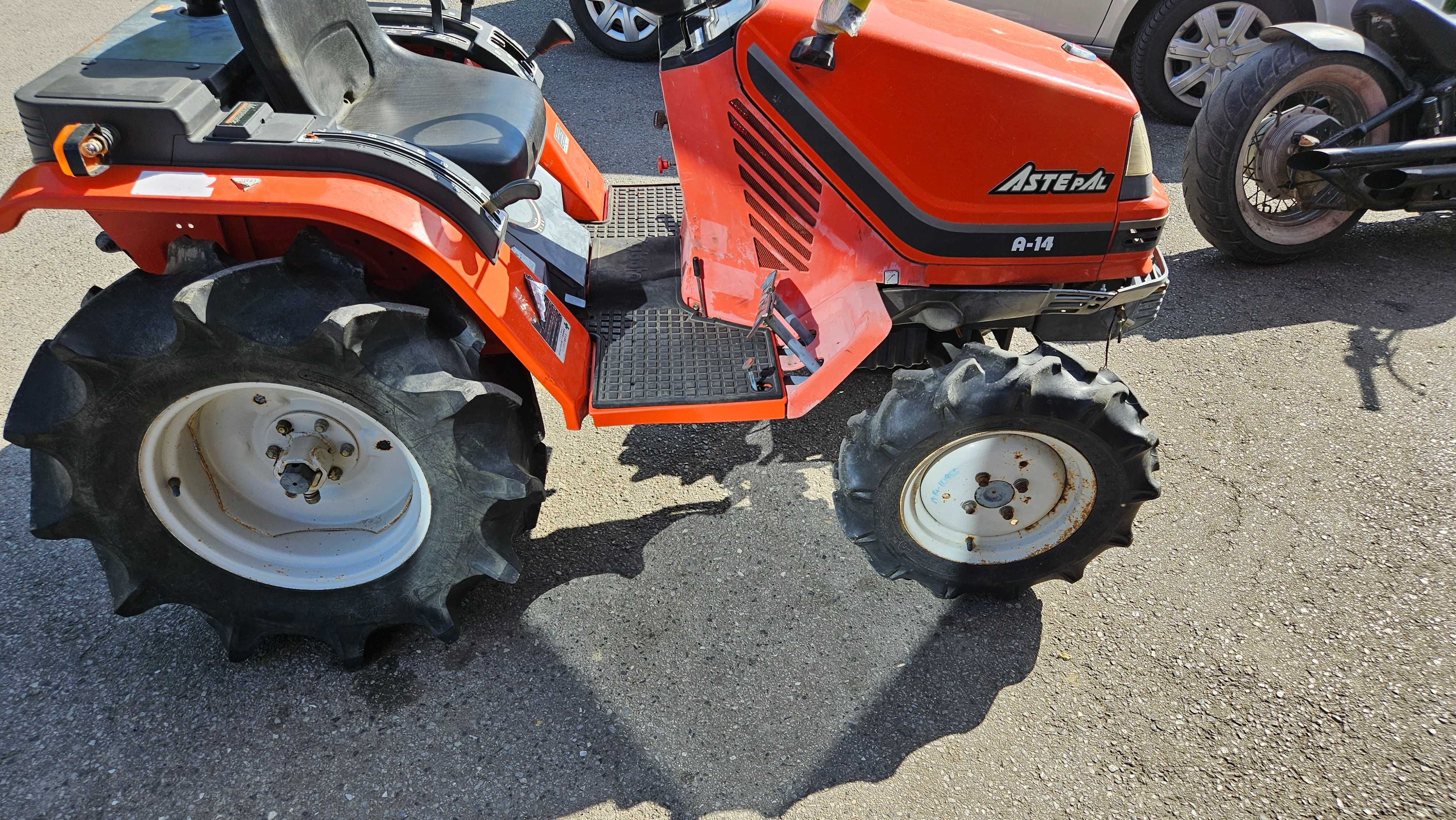 Traktor Kubota AstePal A14