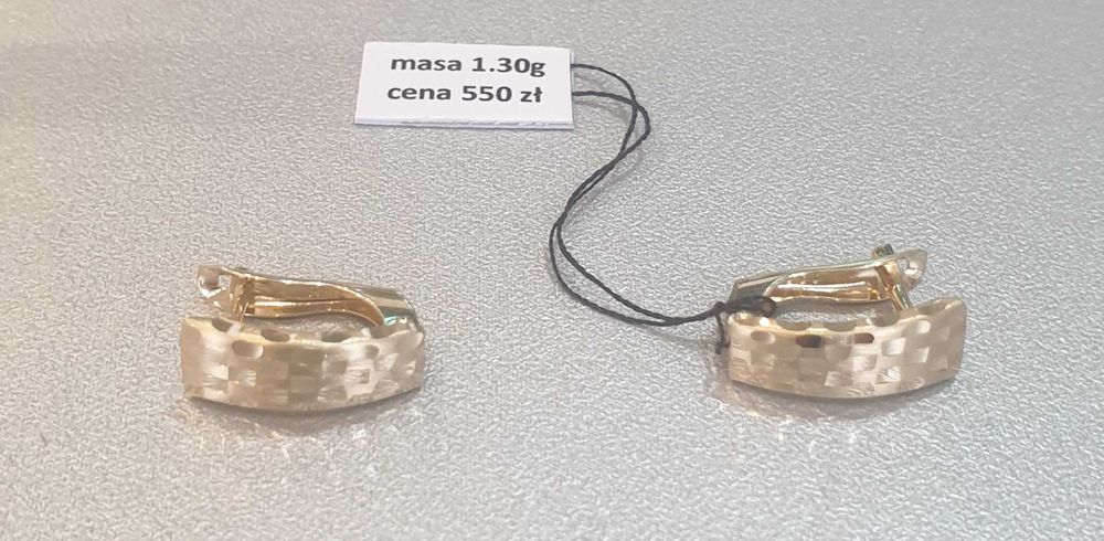 Złote kolczyki pr.585 waga 1.30g nowe