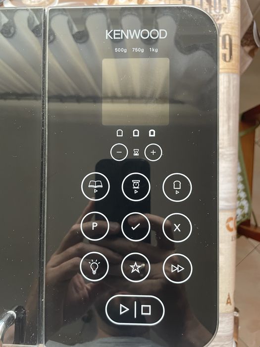 Kenwood Rapid Bake BM 450 - maszyna do pieczenia chleba