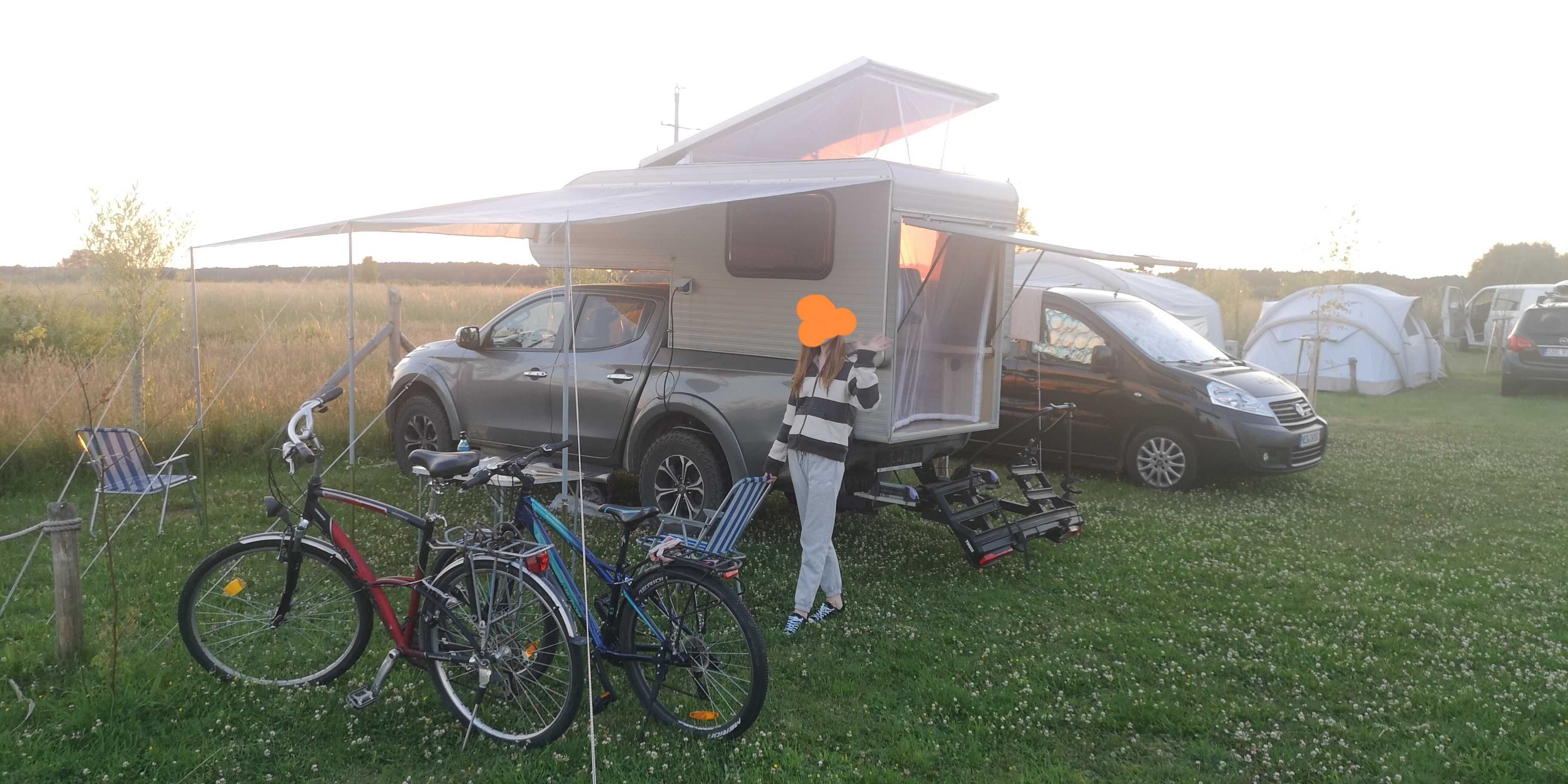 Zabudowa kempingowa na samochód pick up, camper 4x4, kamper kempingowy