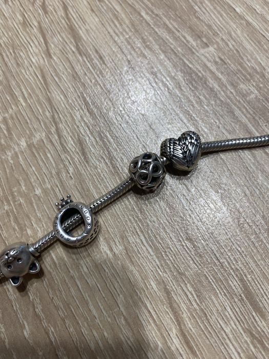 Браслет Pandora с шармами оригінал срібло