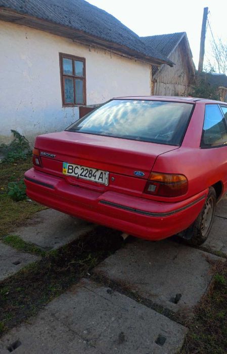 Продам машину не дорого