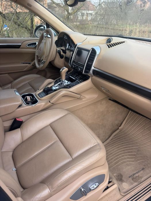 Porsche Cayenne 2013 , дизель , обмін