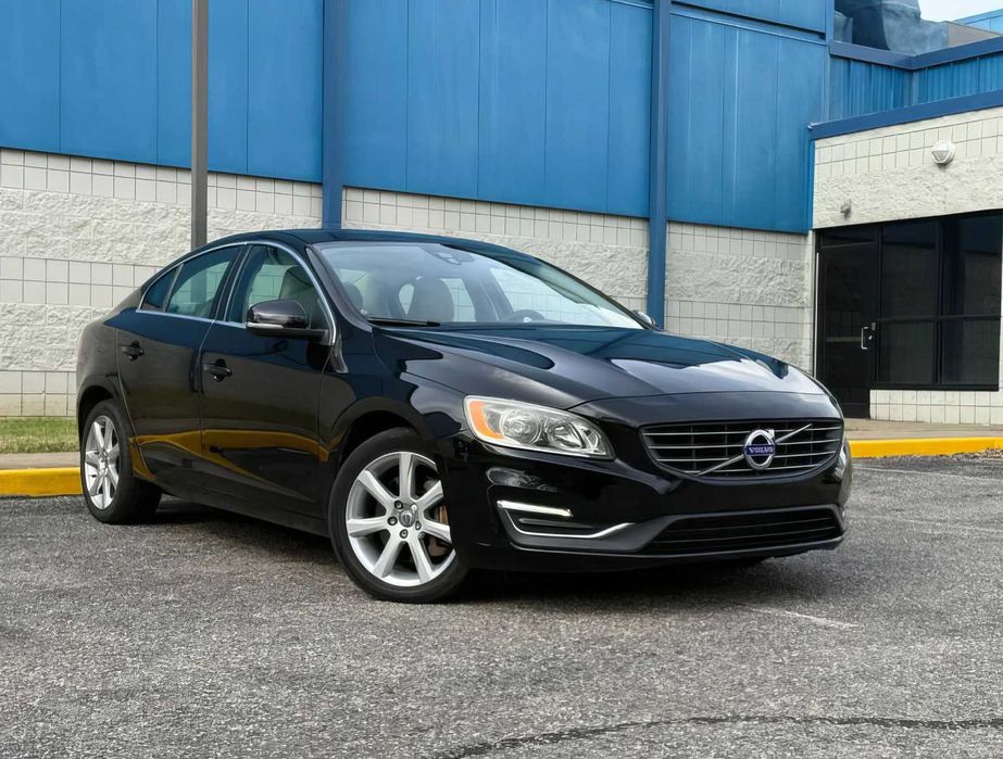 Volvo S60      2016