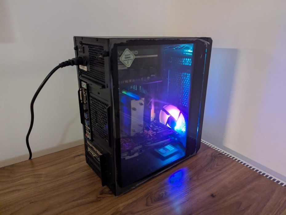 Tani Komputer do Gier I5 RX 570 MSI 512GB SSD 16GB RAM Kompaktowy