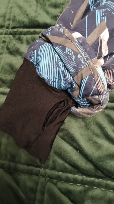 Зимова куртка на хлопчика