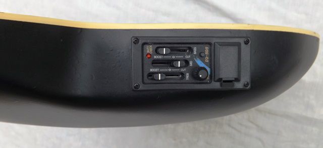 Guitarra roundback tipo ovation castanha clássica