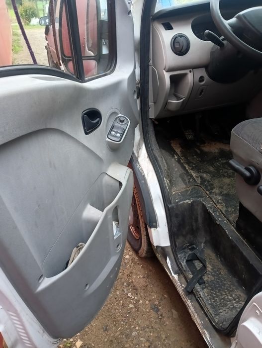 Sprzedam części Reno master