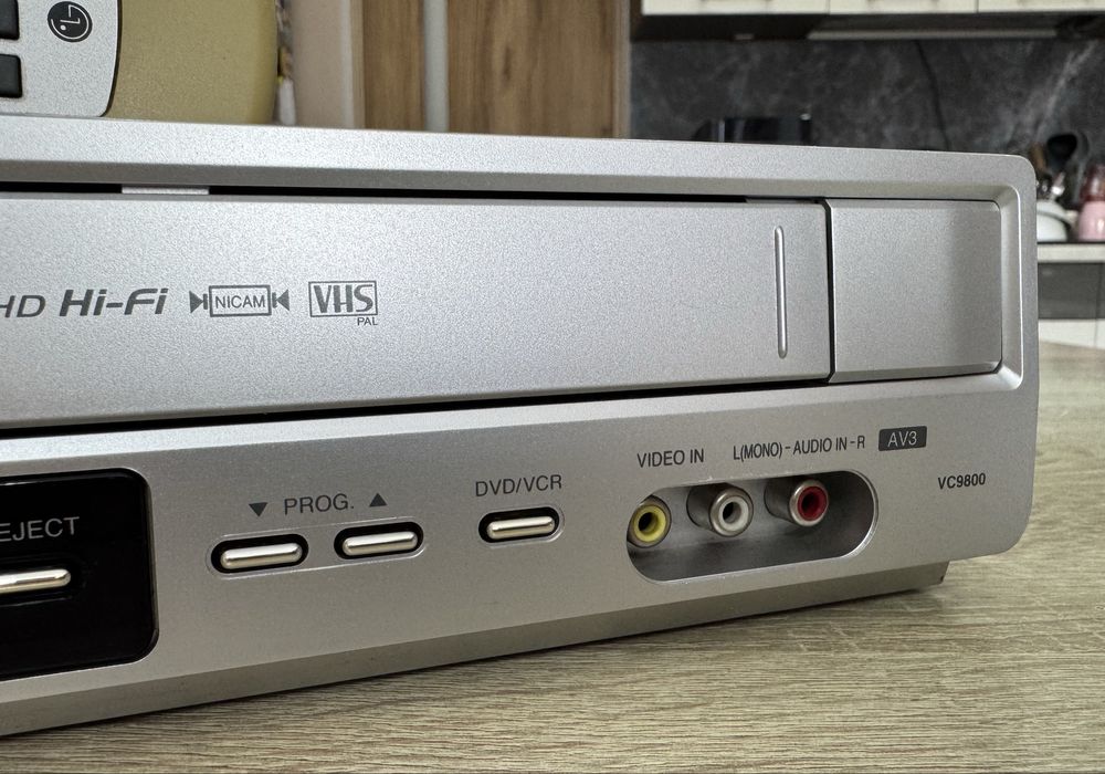 LG VC9800 #Magnetowid VHS DVD #Combo #6HD #Hi-Fi Stereo #DivX #Pilot