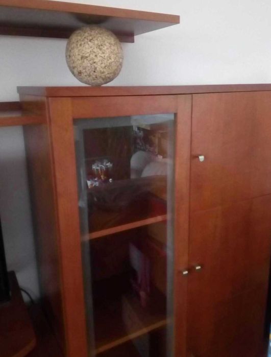 Movel de sala em madeira maciça