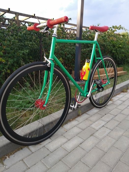 OSTRE KOŁO fixed gear rama specialized