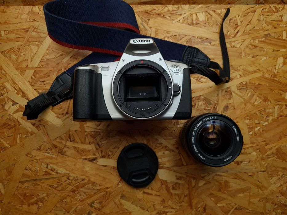 Canon 300 + Canon EF 28-80mm 1:3.5-5.6 II  GWARANCJA