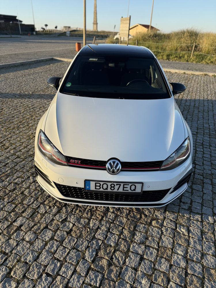 VW 7.5 GTI Performance 413cv KW financiamneto 120 meses