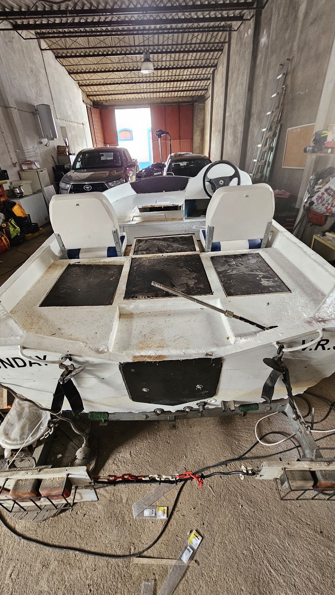 Barco pesca Quintrex