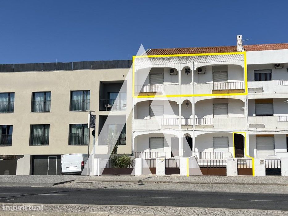 Apartamento T2+2 a poucos metros do Centro Histórico de Évora e da ...