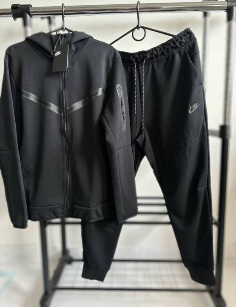 Костюм Nike Tech Fleece