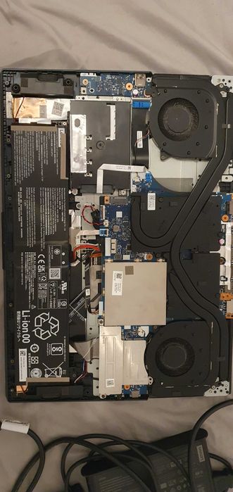 laptop lenovo legion 5 17ach6h uszkodzony