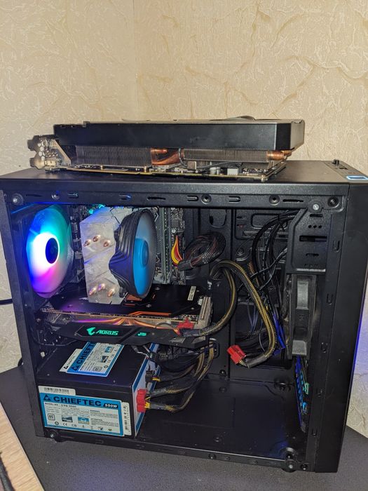 Відеокарта GIGABYTE AORUS RX 570 4GB