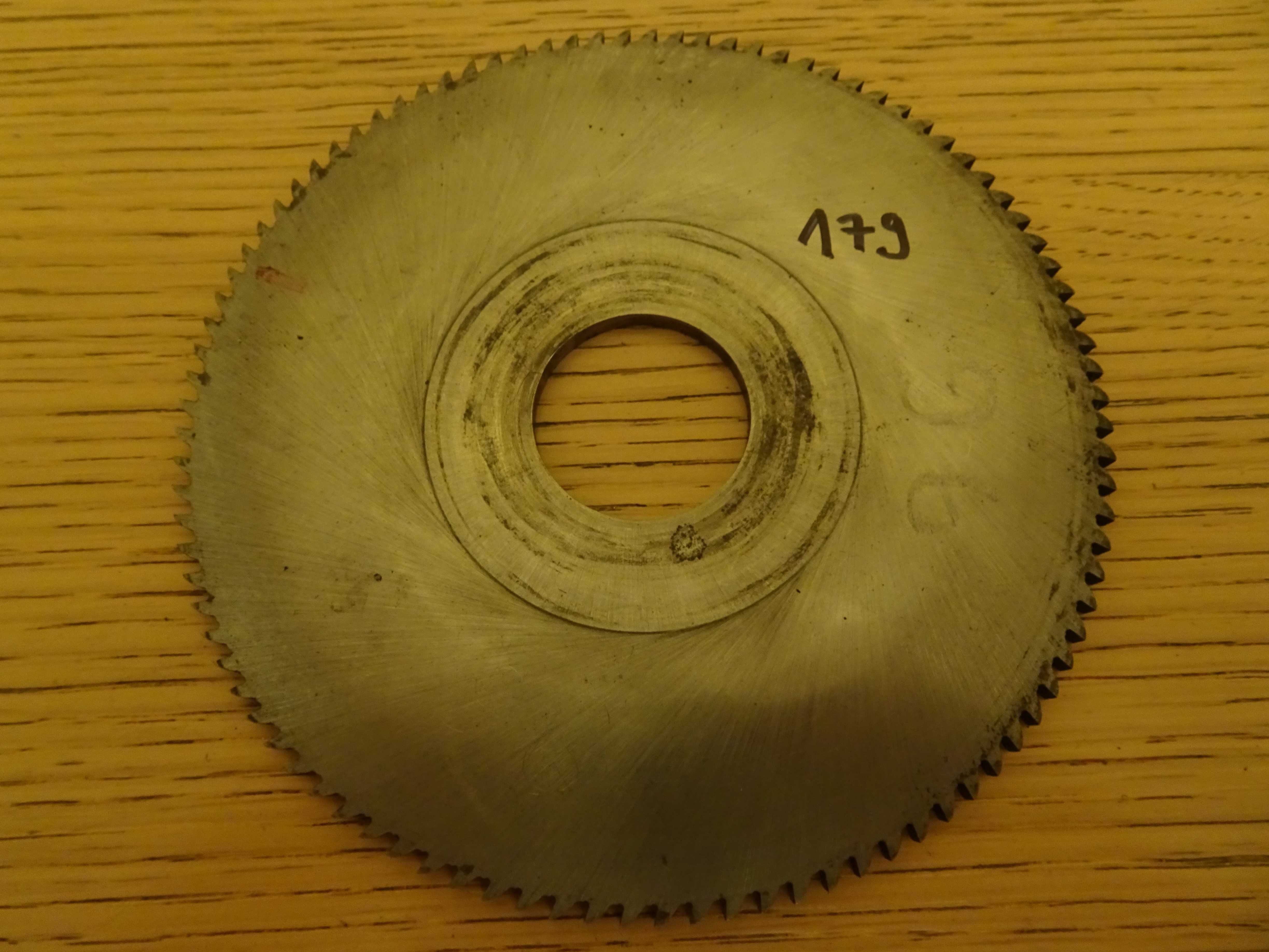 Frez piłkowy hss 135 mm 3,8 mm 96 zębów HSS (179)