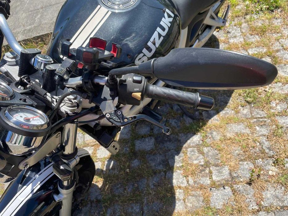 Suzuki SV650 em Excelente Estado (25kw)