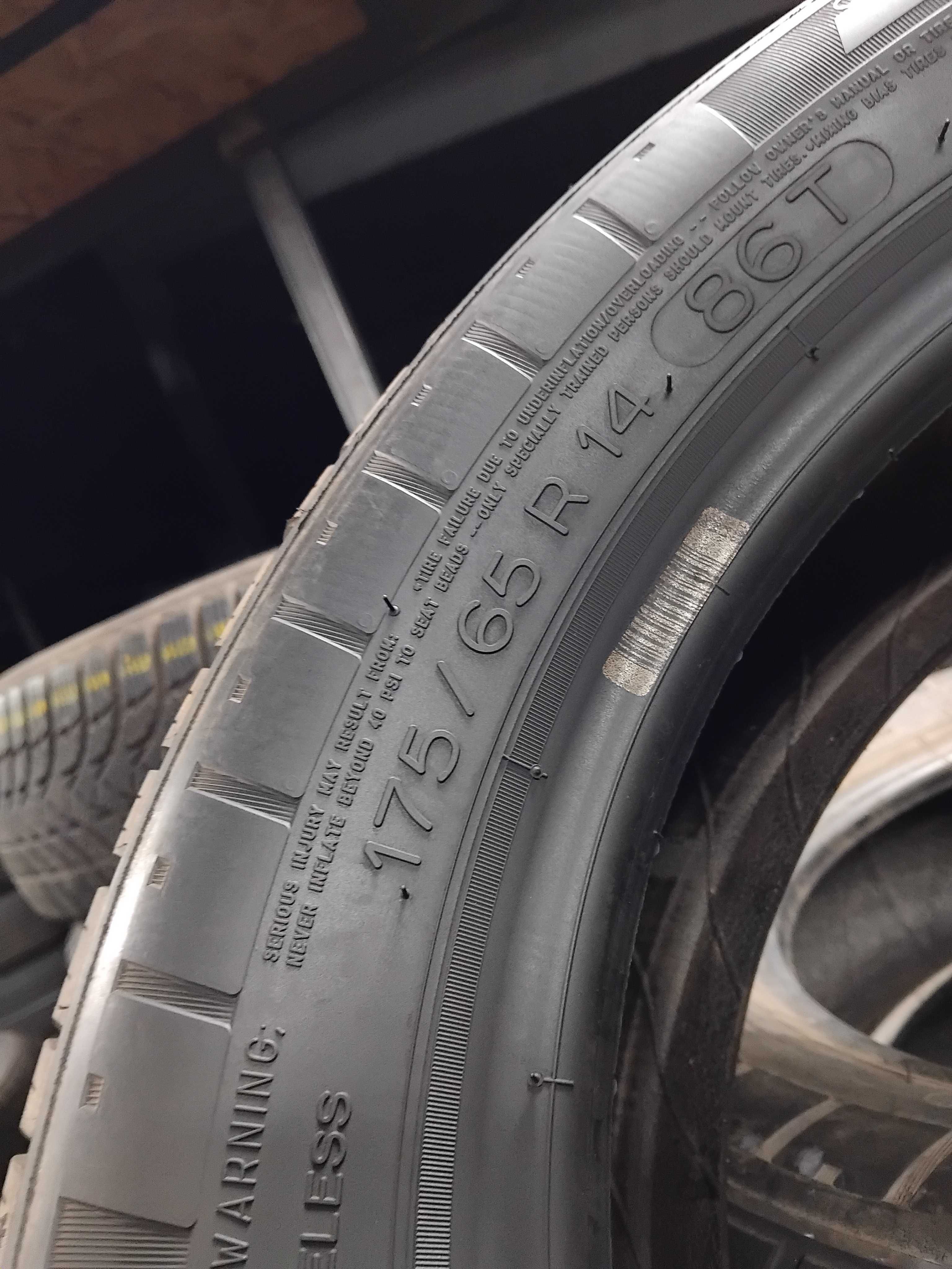 Шини нові 175/65 R14 Michelin Agilis 41 Пара Літо