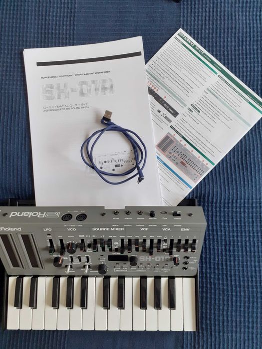 Roland sh01a, sintetizador