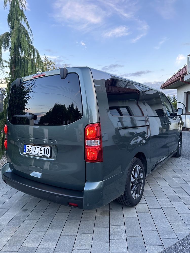 Wynajem Bus -9 osobowy Nowy Opel Zafira Long Automat