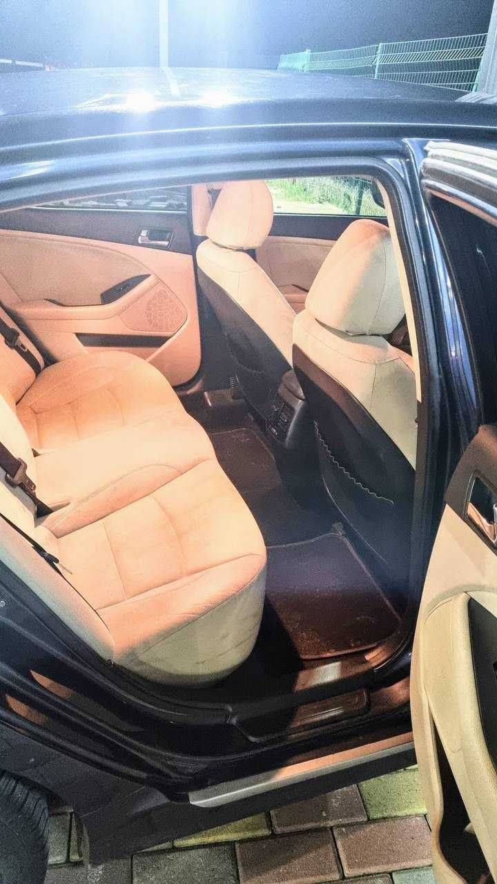 Оренда Kia Optima | 2014 року | Гібрид