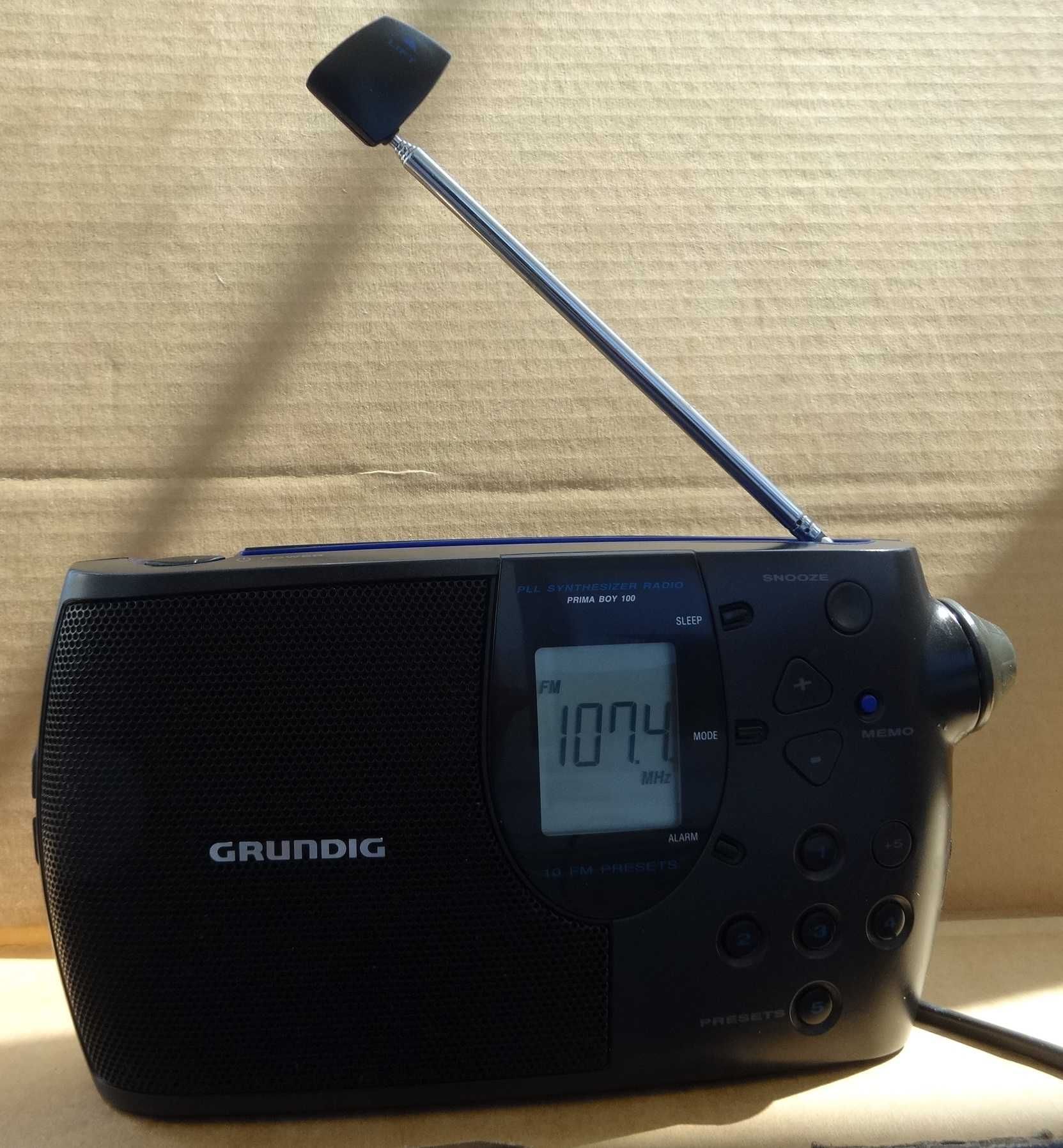 Радіоприймач цифровий GRUNDIG PRIMA BOY 100.