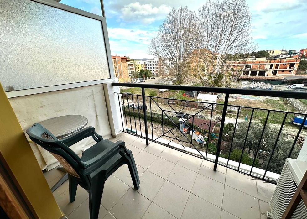 В продаже  2 х квартира в Солнечном Берегу