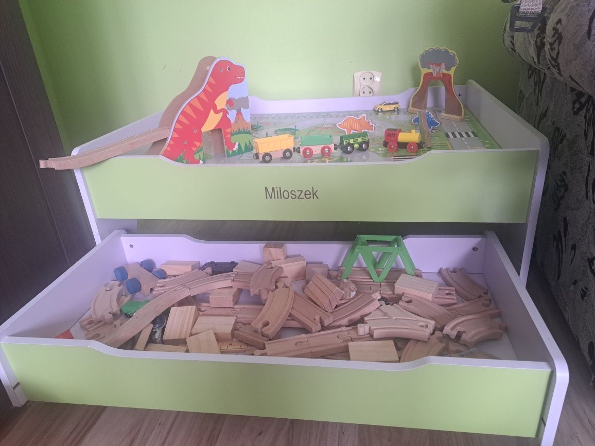 Stolik makieta dla dziecka z torami