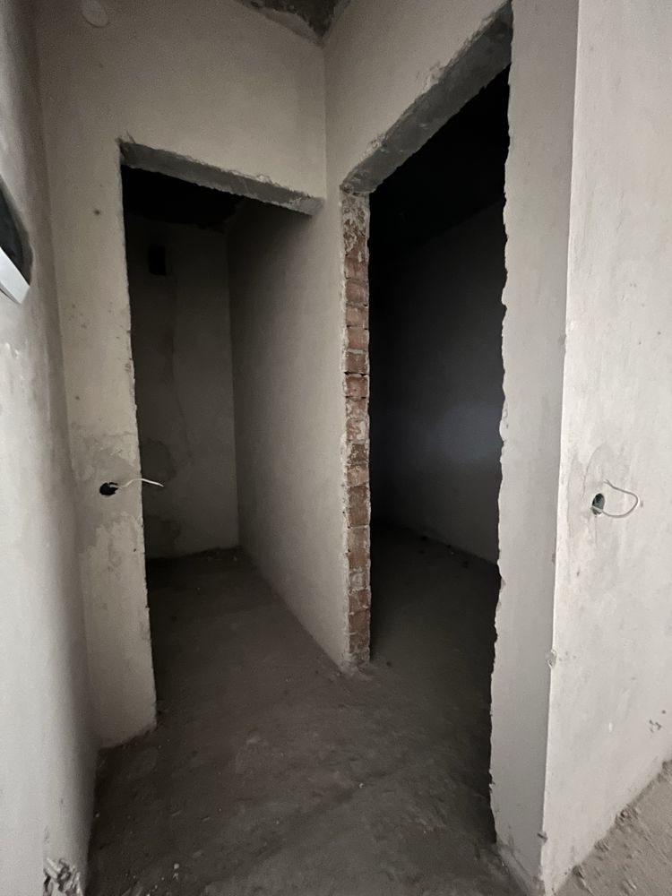 Продається 2к кв. 67.3 м².Сирець.Національної Гвардії.Центр.Парк.Озеро