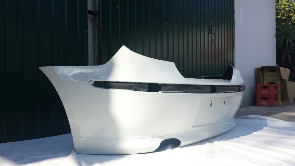 Pára-choques traseiro BMW 118 D