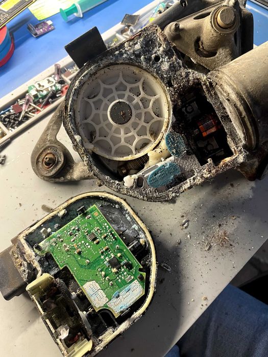 Silnik Wycieraczki Peugeot 508 naprawa regeneracja