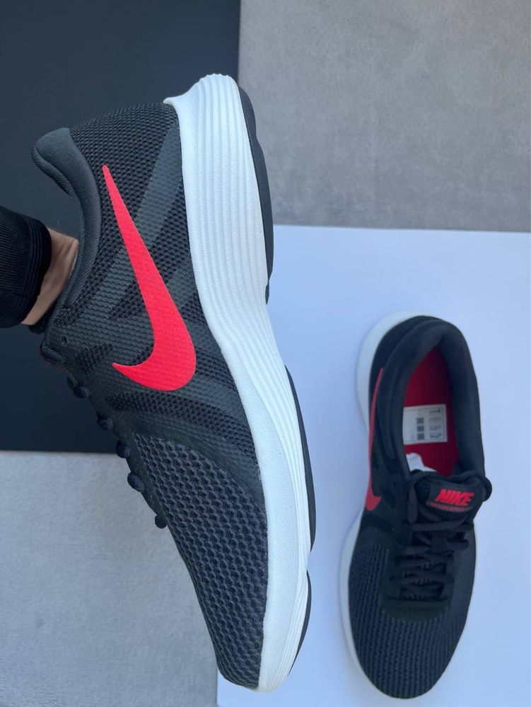 Оригінал| чоловічі кросівки Nike Revolution 4 | кроссовки найк літні