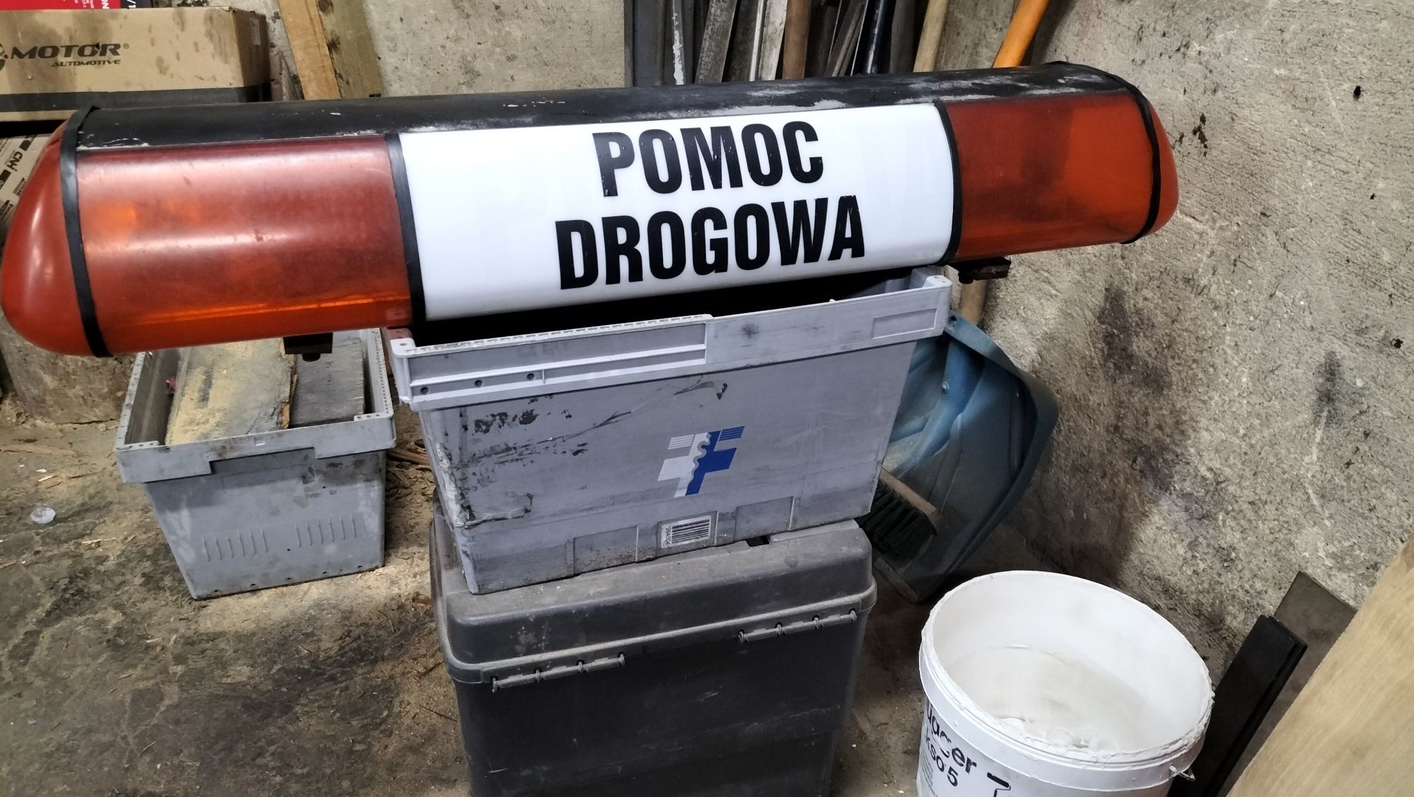 Belka ostrzegawcza pomoc drogowa