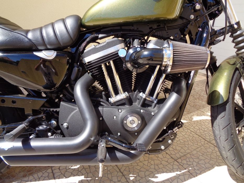 Harley-Davidson Iron 883