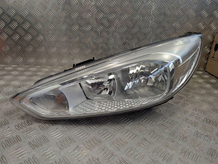 Ford Focus MK3 lift 2014-2018 lampa przód przednia lewa F1EB-13W030-AE