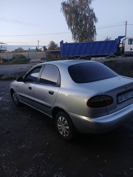 Продам Ланос..економне Авто