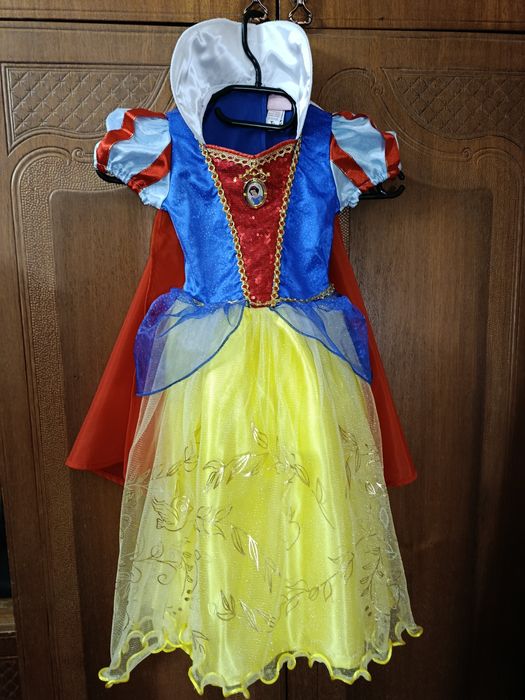 Карнавальное платье Белоснежка, на 3-4 года