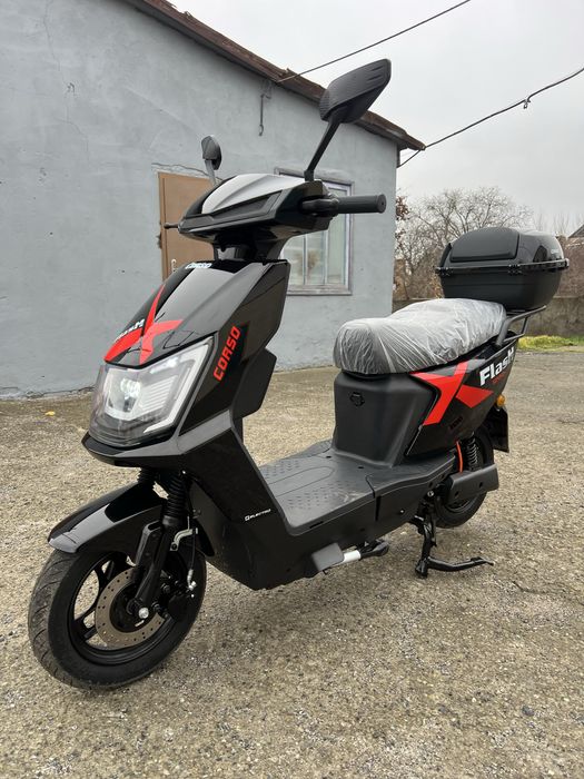 Електроскутер Corso FlashX 1200W.