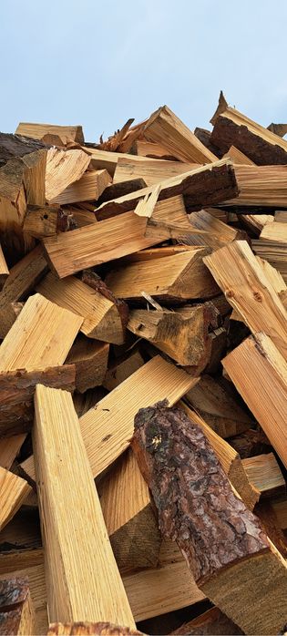 Drewno opałowe i kominkowe- suche, sezonowane z transportem