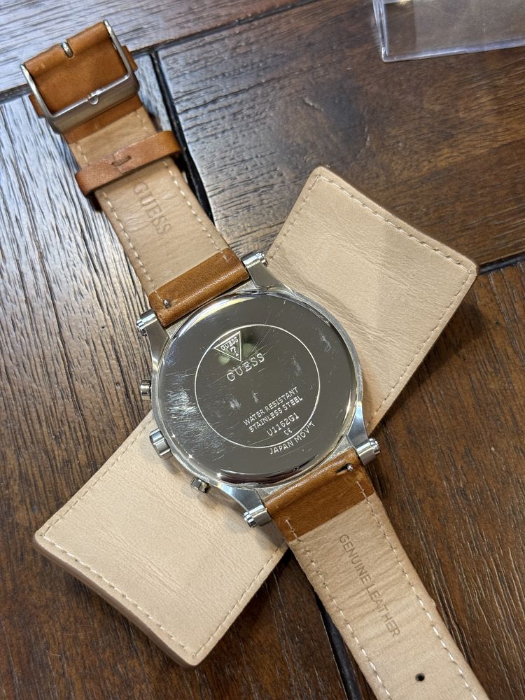 Zegarek GUESS W1162G1
