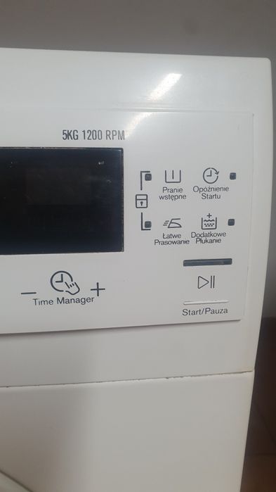 Pralka electrolux 1200 obr.