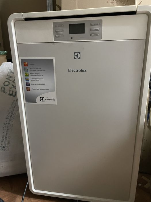 Кондиционер Electrolux EACM-12DR/N3