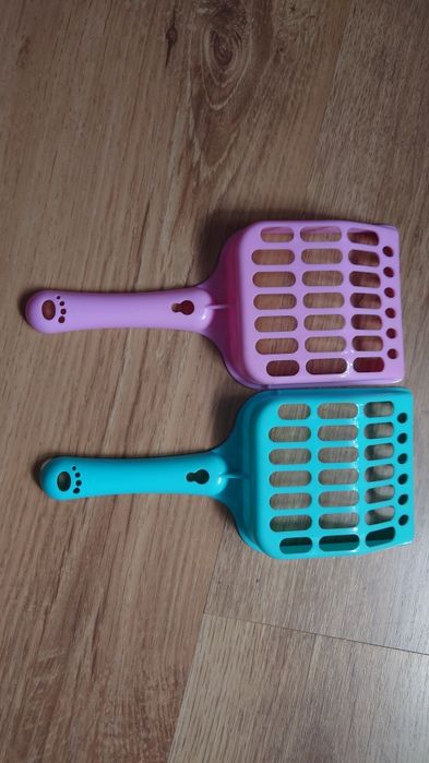 łopatka do żwirku do kuwety niebieska różowa nowa