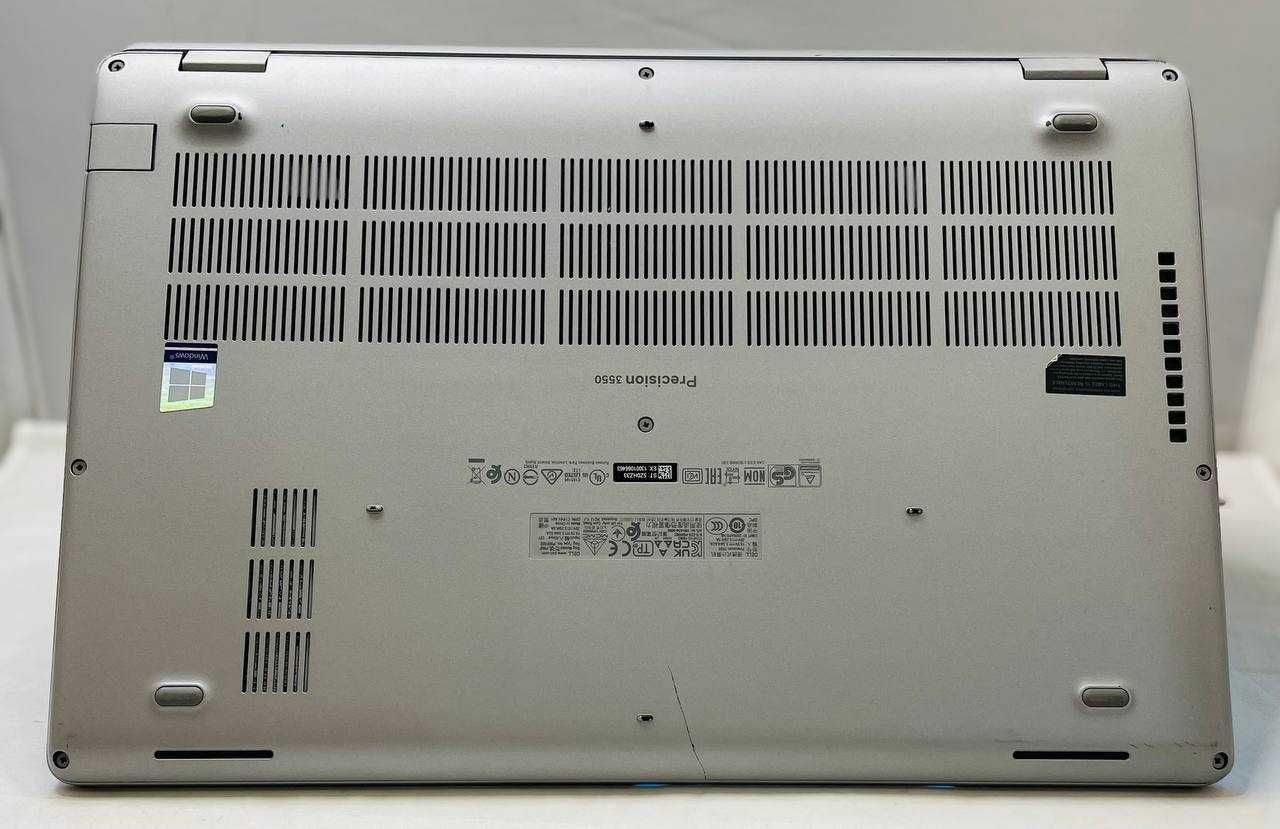 Ноутбук Dell 3550 / 15.6" HD LCD / i5-10310U / 8GB DDR4 / 256GB SSD